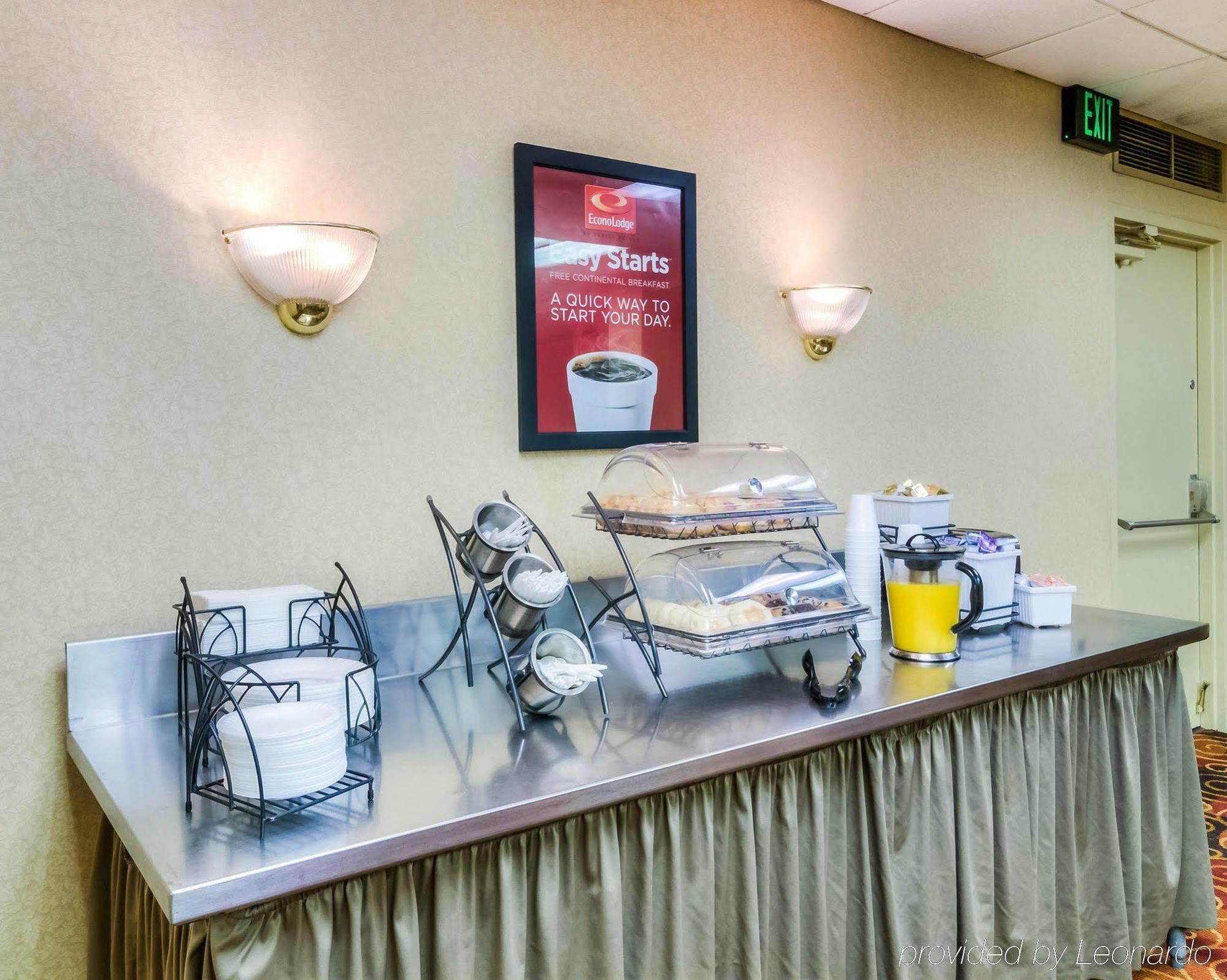 Econo Lodge - South Bend Bagian luar foto