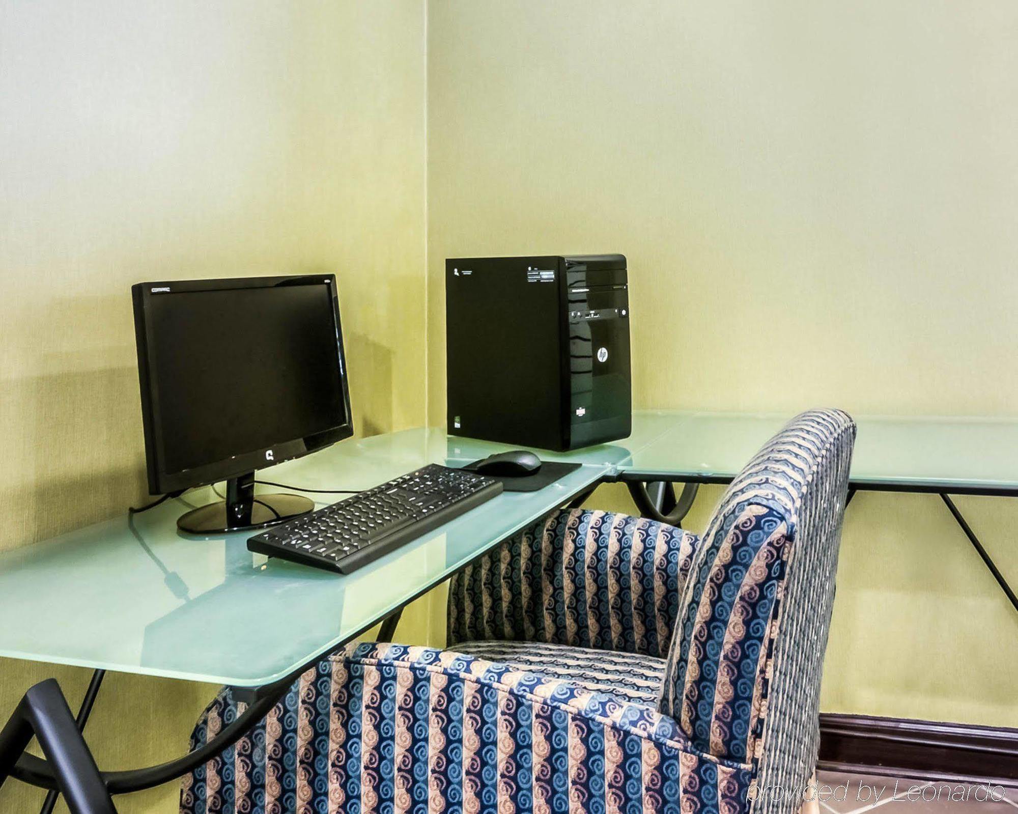 Econo Lodge - South Bend Bagian luar foto